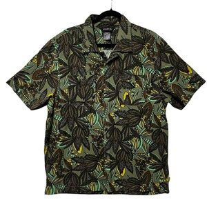 Poler Green Graphic Cotton Short Sleeve Active Cabana Casual Shirt Men’s XL